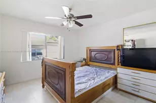 272 191st Terrace, Sunny Isles Beach, FL 33160 - Photo 25