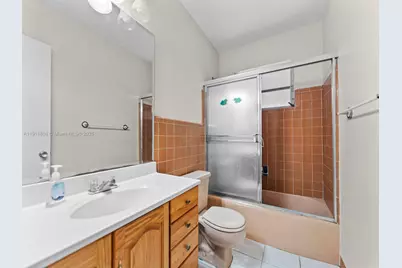 19700 Whispering Pines Rd, Cutler Bay, FL 33157 - Photo 23