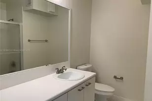 2165 Pasa Verde Ln, Weston, FL 33327 - Photo 17