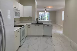 2165 Pasa Verde Ln, Weston, FL 33327 - Photo 9