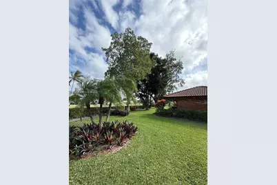 300 NW 42nd St, Boca Raton, FL 33431 - Photo 3