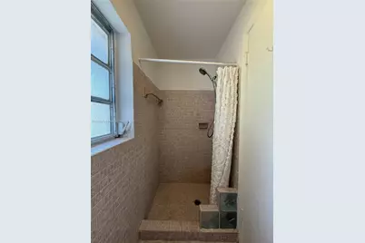 300 NW 42nd St, Boca Raton, FL 33431 - Photo 29