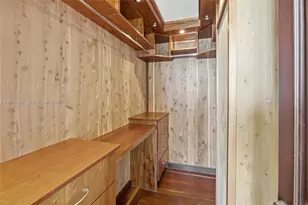 5555 Collins Ave, Miami Beach, FL 33140 - Photo 33