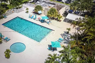 20200 W Country Club Dr, Aventura, FL 33180 - Photo 13