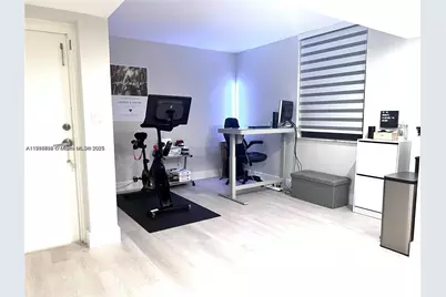 20200 W Country Club Dr #112, Aventura, FL 33180 - Photo 3