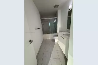 133 NE 2nd Ave #2912, Miami, FL 33132 - Photo 11