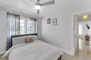 715 Hollywood Blvd, Hollywood, FL 33019 - Photo 9