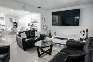 1531 NW 182nd St, Miami Gardens, FL 33169 - Photo 15