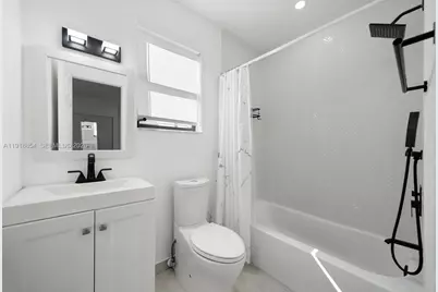 19140 N Bay Rd, Sunny Isles Beach, FL 33160 - Photo 23