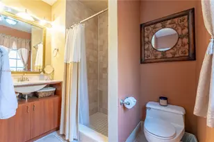 4250 SW 10th St, Miami, FL 33134 - Photo 21