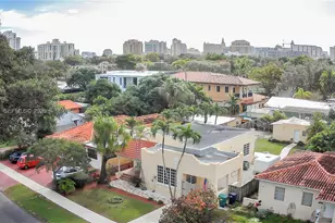 4250 SW 10th St, Miami, FL 33134 - Photo 3