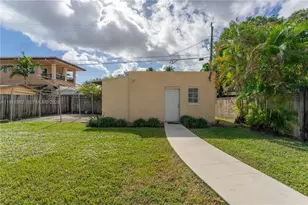 4250 SW 10th St, Miami, FL 33134 - Photo 27