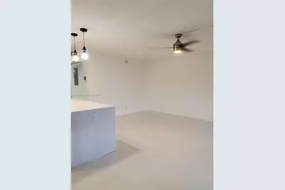 1076 Cornwall D #1076, Boca Raton, FL 33434 - Photo 11