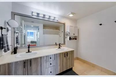 2475 Brickell Avenue #1909, Miami, FL 33129 - Photo 11