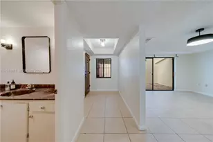 7827 SW 106th Cir, Miami, FL 33173 - Photo 9