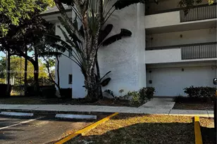 701 N Pine Island Rd, Plantation, FL 33324 - Photo 1