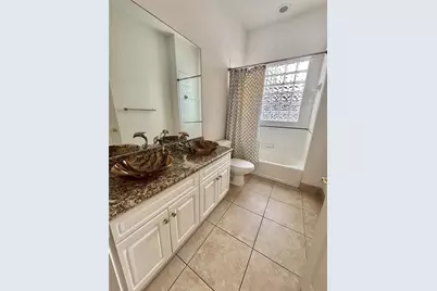 1141 Waterside Ln, Hollywood, FL 33019 - Photo 11