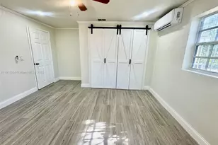 1360 NW 132nd St, Miami, FL 33167 - Photo 7