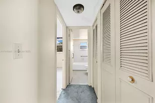 1830 Dixieanna St, Hollywood, FL 33020 - Photo 17