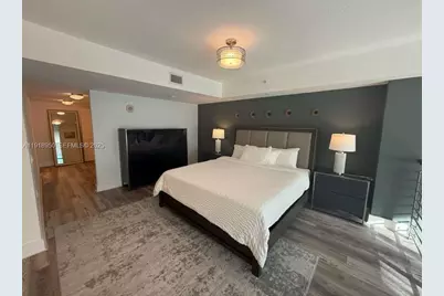 41 SE 5th St #708, Miami, FL 33131 - Photo 15