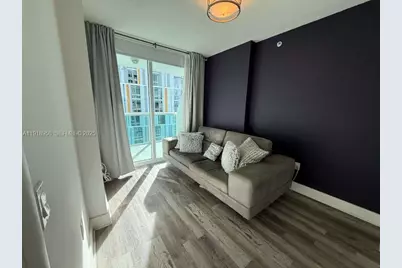 41 SE 5th St #708, Miami, FL 33131 - Photo 17