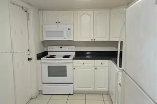 7925 SW 104th St, Miami, FL 33156 - Photo 7