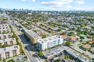 4854 NW 7th St, Miami, FL 33126 - Photo 27