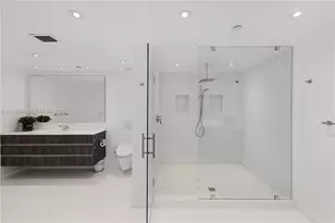 19955 NE 38th Ct, Aventura, FL 33180 - Photo 15