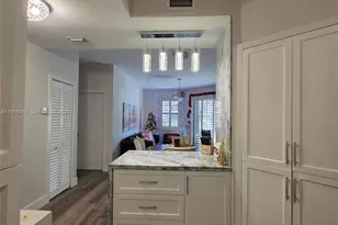 15529 Miami Lakeway N, Miami Lakes, FL 33014 - Photo 11