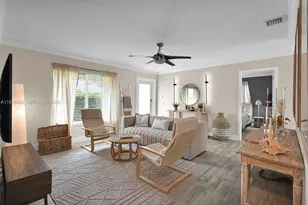 4851 NE 13th Ave, Oakland Park, FL 33334 - Photo 9