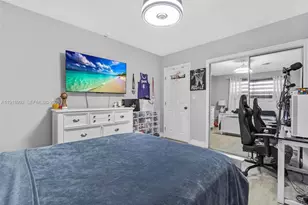 6951 Liberty St, Hollywood, FL 33024 - Photo 21