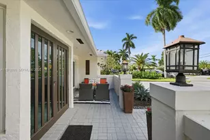 2662 NE 3rd St, Pompano Beach, FL 33062 - Photo 3