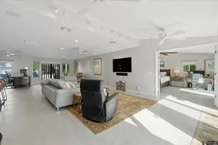 2662 NE 3rd St, Pompano Beach, FL 33062 - Photo 13