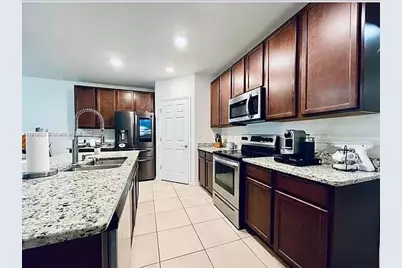 3670 47th Ave NE, Naples, FL 34120 - Photo 7