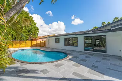 7120 SW 92nd Ave, Miami, FL 33173 - Photo 9