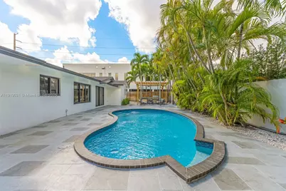 7120 SW 92nd Ave, Miami, FL 33173 - Photo 7