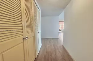 3800 S Ocean Dr, Hollywood, FL 33019 - Photo 33