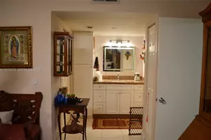 800 SW 142nd Ave, Pembroke Pines, FL 33027 - Photo 11