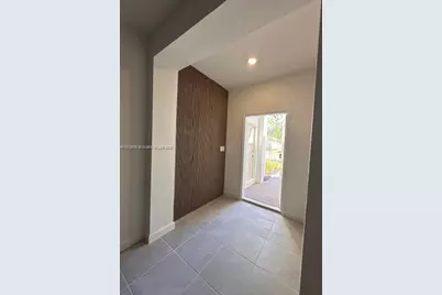 [Address not provided], Homestead, FL 33035 - Photo 3