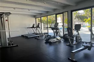 20200 W Country Club Dr, Aventura, FL 33180 - Photo 25