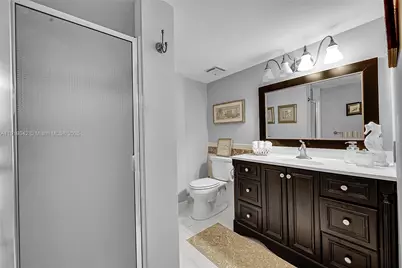 3200 N Port Royale Dr N #1009, Fort Lauderdale, FL 33308 - Photo 19