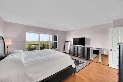 3200 N Port Royale Dr N #1009, Fort Lauderdale, FL 33308 - Photo 45