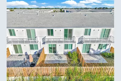 1400 SE 6th Rd, Homestead, FL 33034 - Photo 5