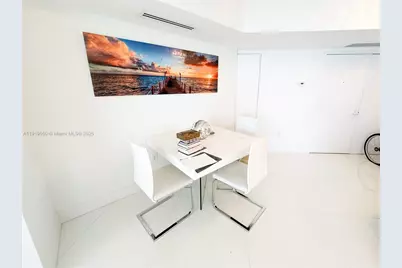 6301 Collins Ave #2707, Miami Beach, FL 33141 - Photo 9