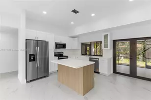 2149 NW 85th Ln, Coral Springs, FL 33071 - Photo 7