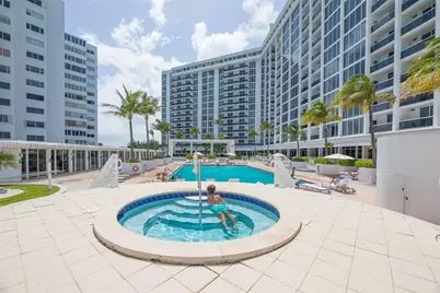 10275 Collins Ave #905, Bal Harbour, FL 33154 - Photo 31