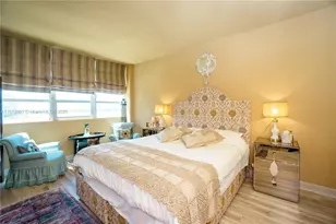 1500 Bay Rd, Miami Beach, FL 33139 - Photo 9