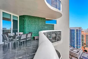 17555 Collins Ave, Sunny Isles Beach, FL 33160 - Photo 25