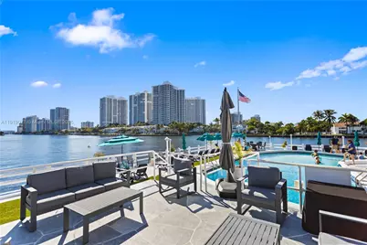 3209 S Ocean Dr #2M, Hallandale Beach, FL 33009 - Photo 27