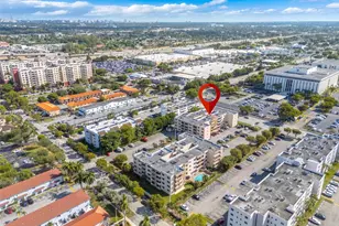 8045 NW 7th St, Miami, FL 33126 - Photo 33